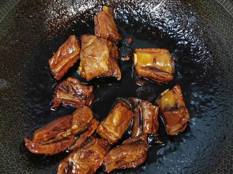 How to make pure milk hand-torn toast: Step 1