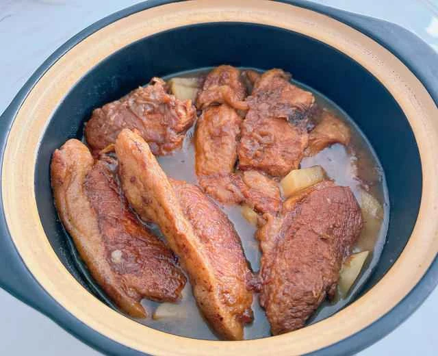 Braised Pork Belly (Pressure Cooker Version) - A Delicious and Appetizing Dish
