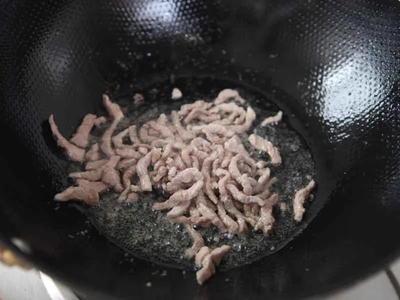 How to make pure milk hand-torn toast: Step 1