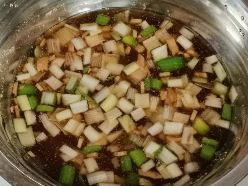 How to make pure milk hand-torn toast: Step 1