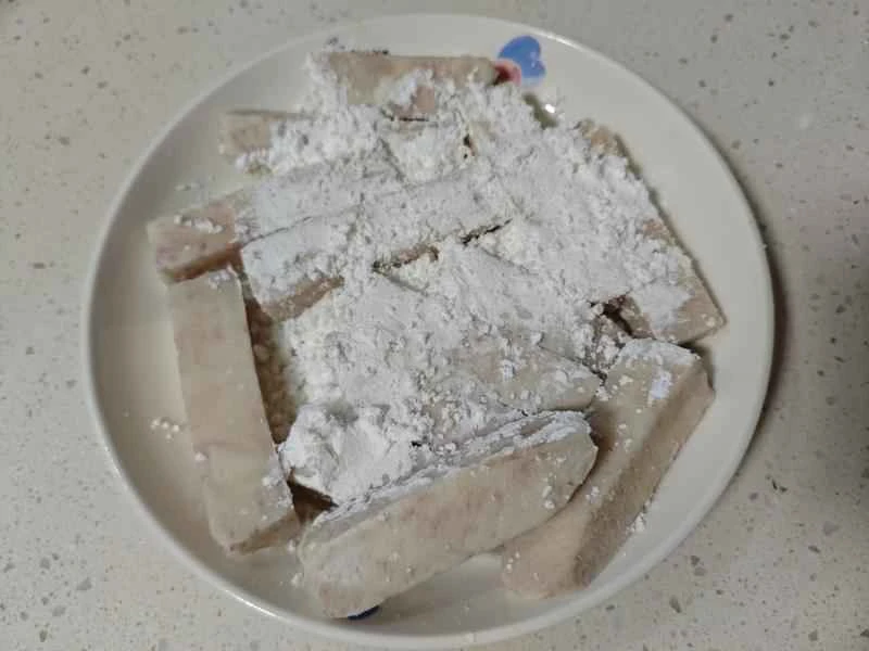 How to make pure milk hand-torn toast: Step 1