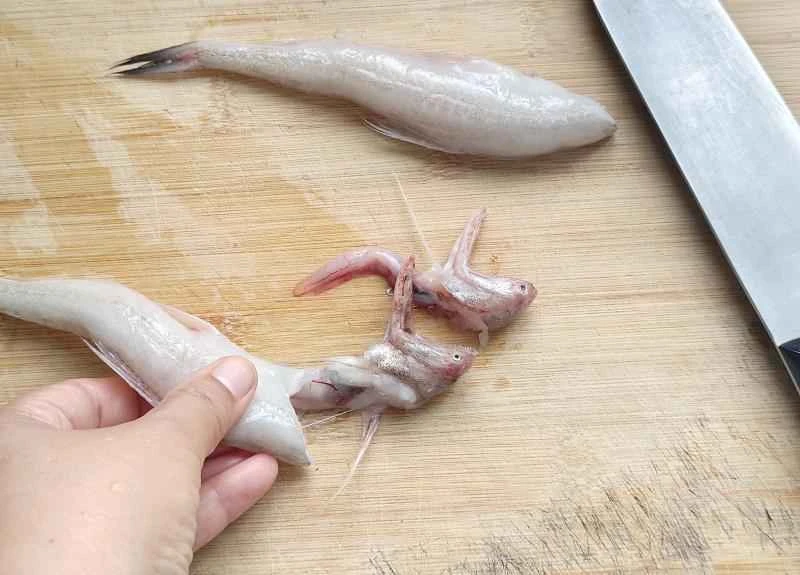 How to make pure milk hand-torn toast: Step 1