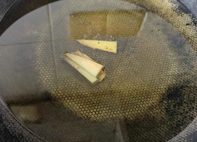 How to make pure milk hand-torn toast: Step 1