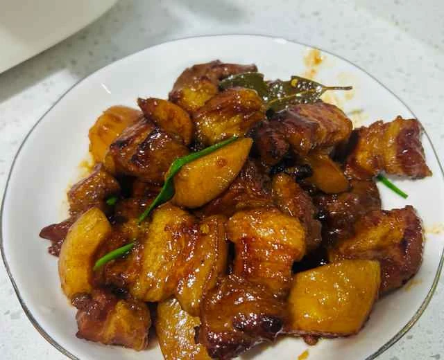 Braised Pork Belly with Potatoes Recipe