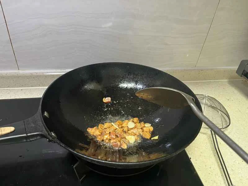 How to make pure milk hand-torn toast: Step 1