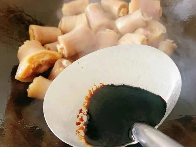 How to make pure milk hand-torn toast: Step 1