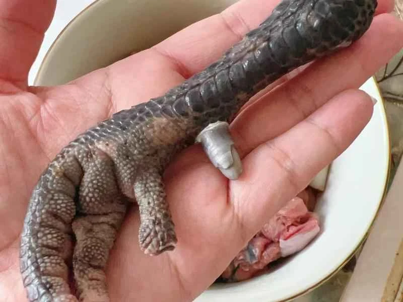 How to make pure milk hand-torn toast: Step 1