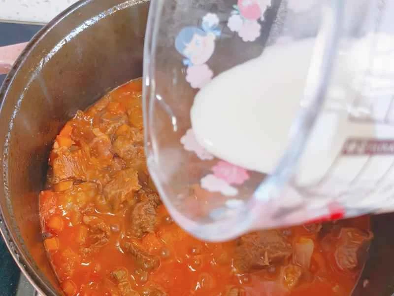 How to make pure milk hand-torn toast: Step 1