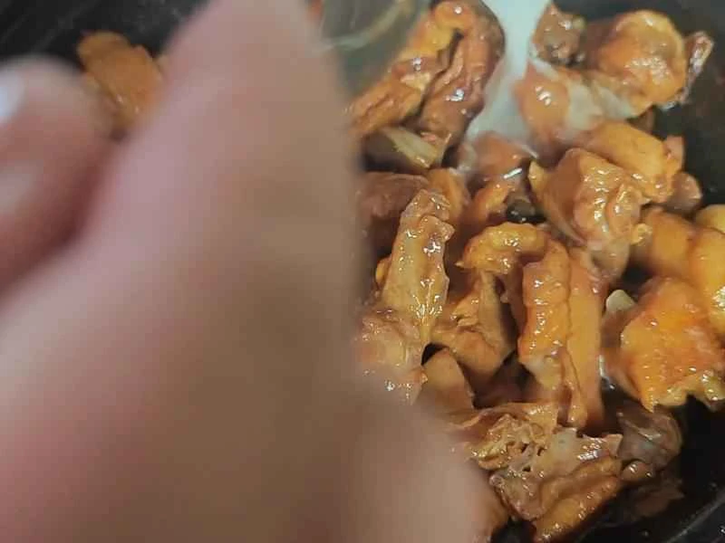 How to make pure milk hand-torn toast: Step 1