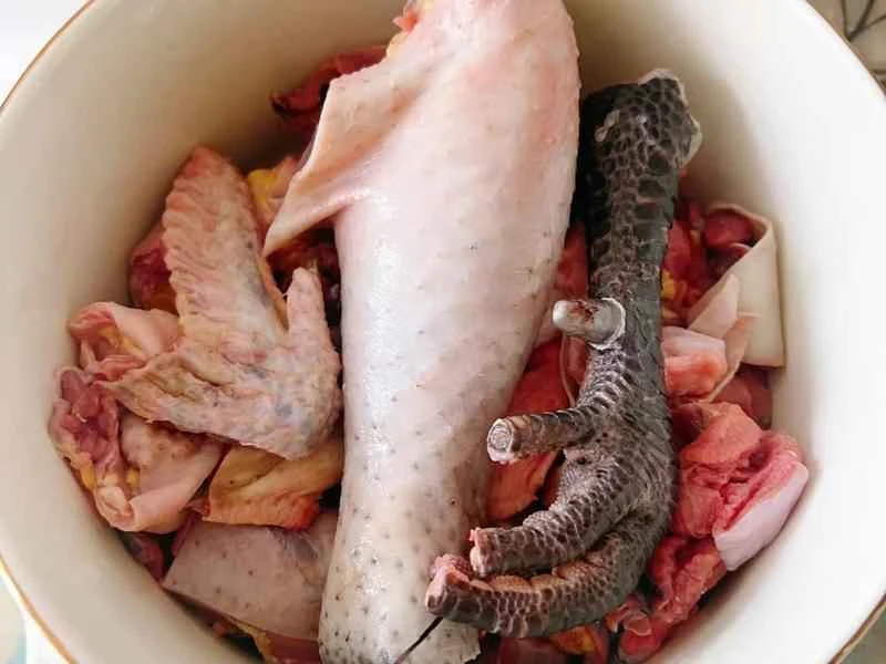 How to make pure milk hand-torn toast: Step 1