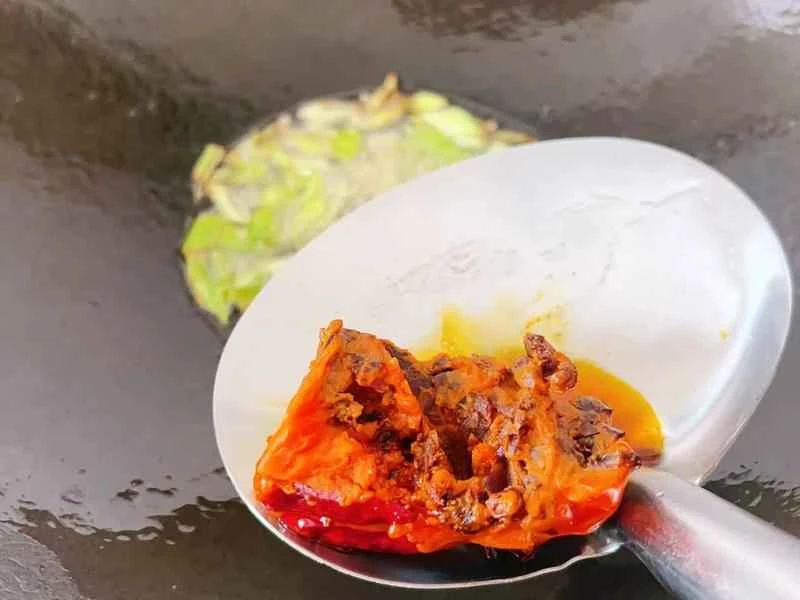 How to make pure milk hand-torn toast: Step 1