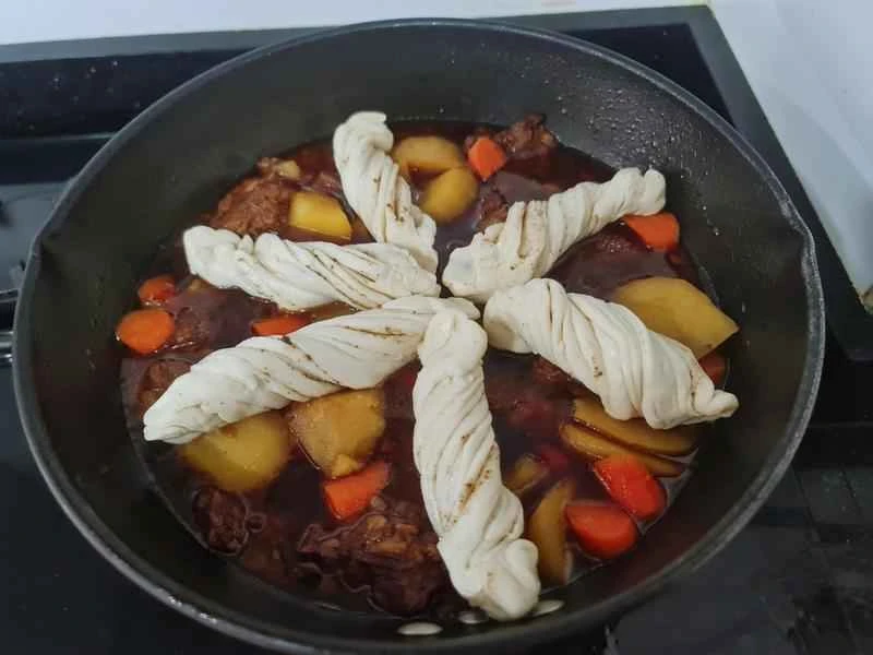 How to make pure milk hand-torn toast: Step 1