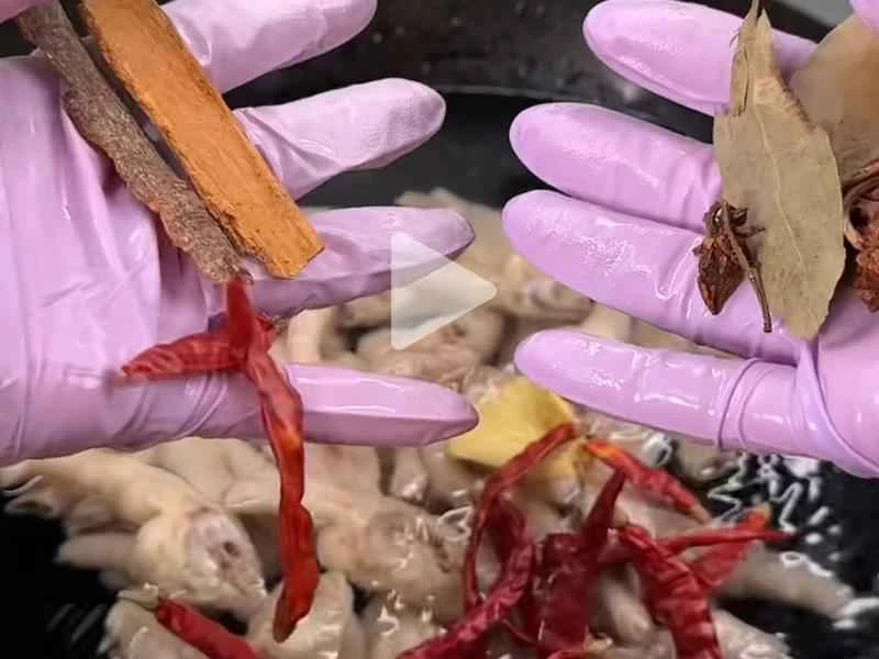 How to make pure milk hand-torn toast: Step 1