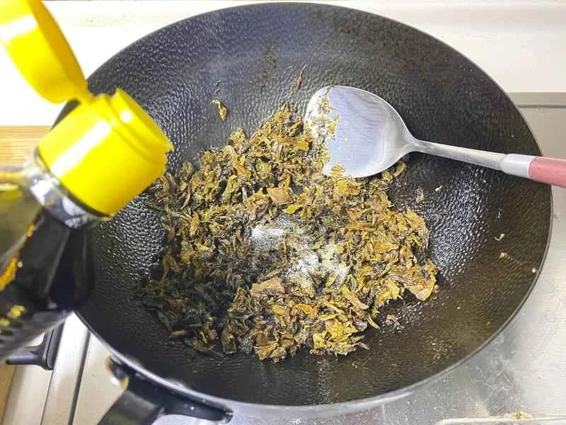 How to make pure milk hand-torn toast: Step 1