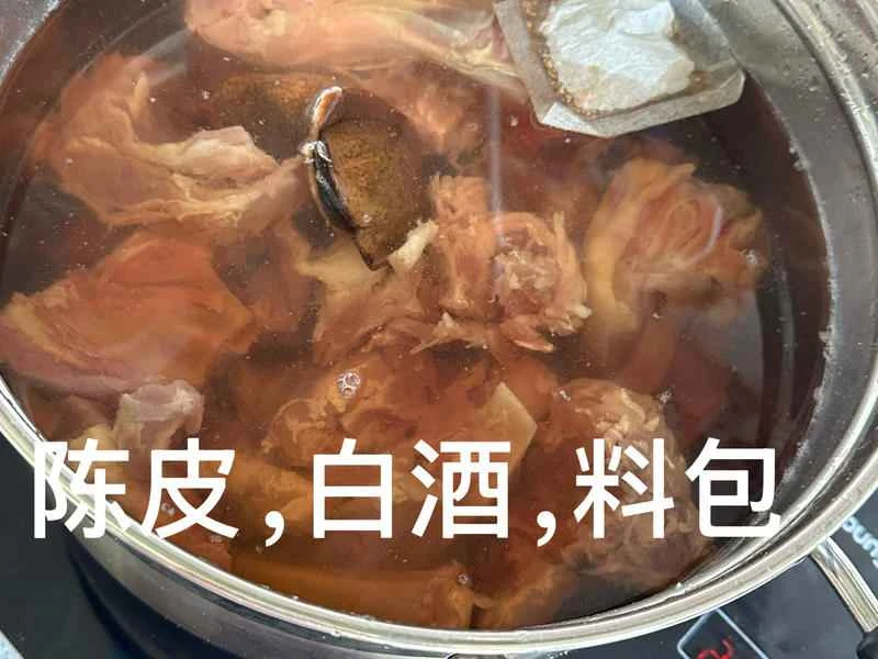 How to make pure milk hand-torn toast: Step 1