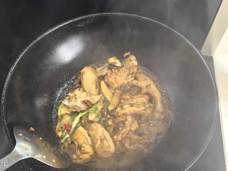 How to make pure milk hand-torn toast: Step 1