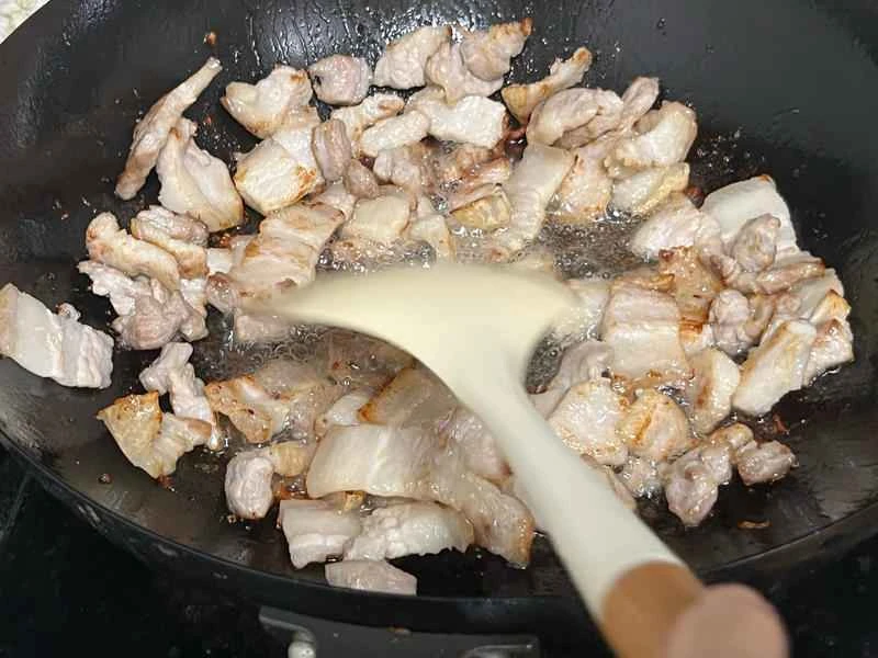 How to make pure milk hand-torn toast: Step 1