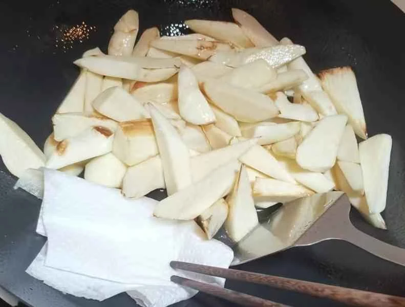 How to make pure milk hand-torn toast: Step 1