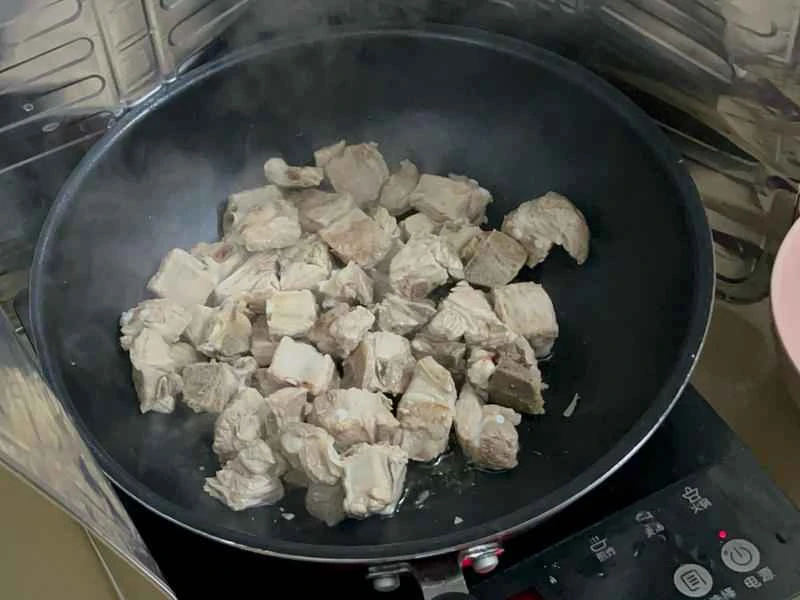 How to make pure milk hand-torn toast: Step 1