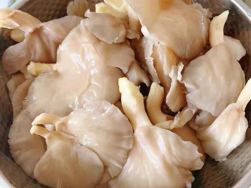 How to make pure milk hand-torn toast: Step 1