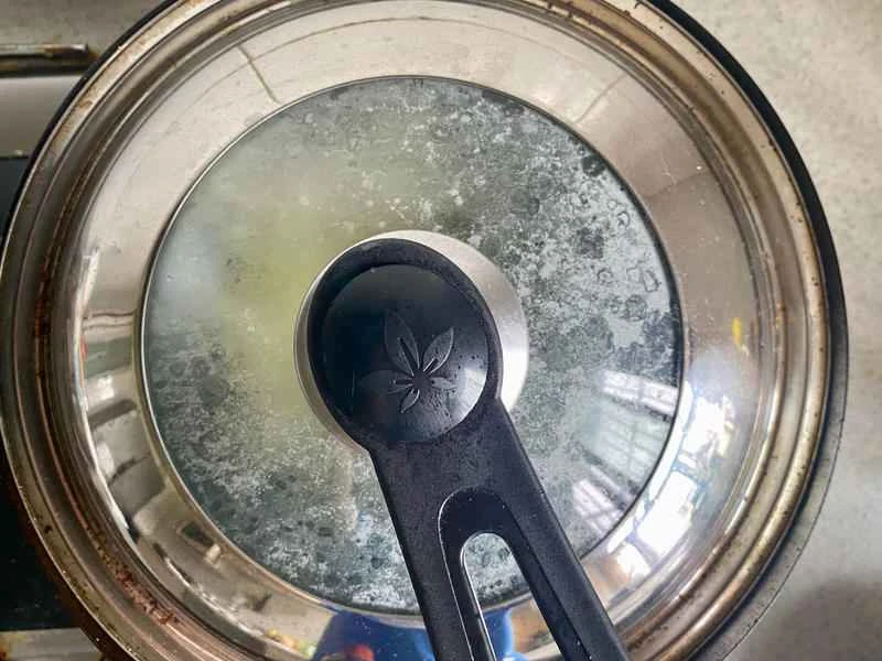 How to make pure milk hand-torn toast: Step 1