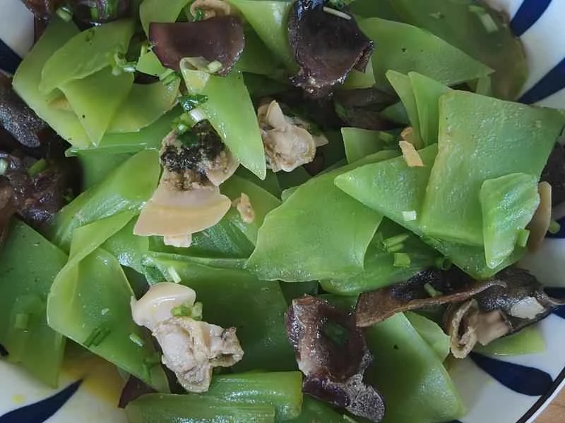 How to make pure milk hand-torn toast: Step 1