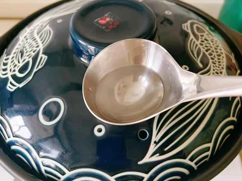 How to make pure milk hand-torn toast: Step 1