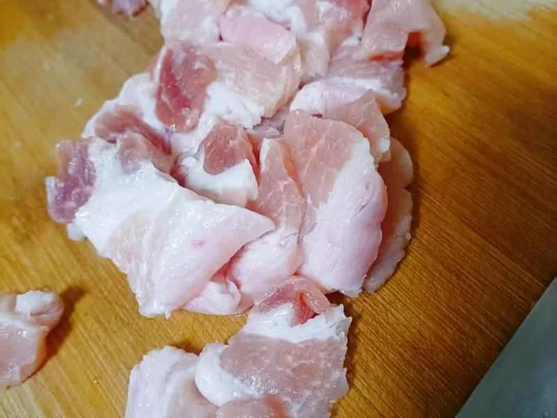 How to make pure milk hand-torn toast: Step 1