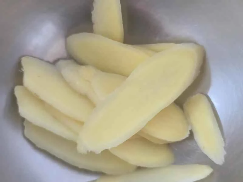 How to make pure milk hand-torn toast: Step 1