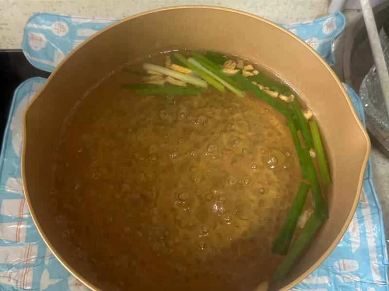 How to make pure milk hand-torn toast: Step 1