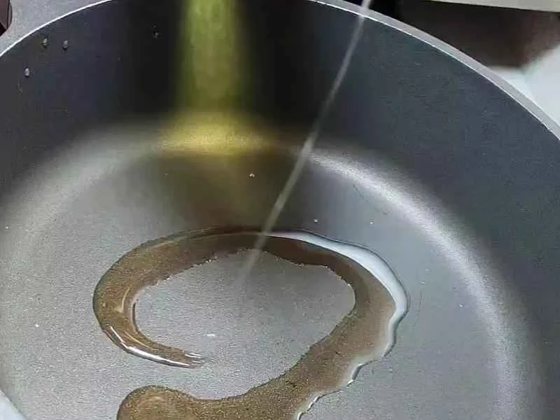 How to make pure milk hand-torn toast: Step 1