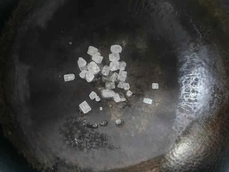 How to make pure milk hand-torn toast: Step 1