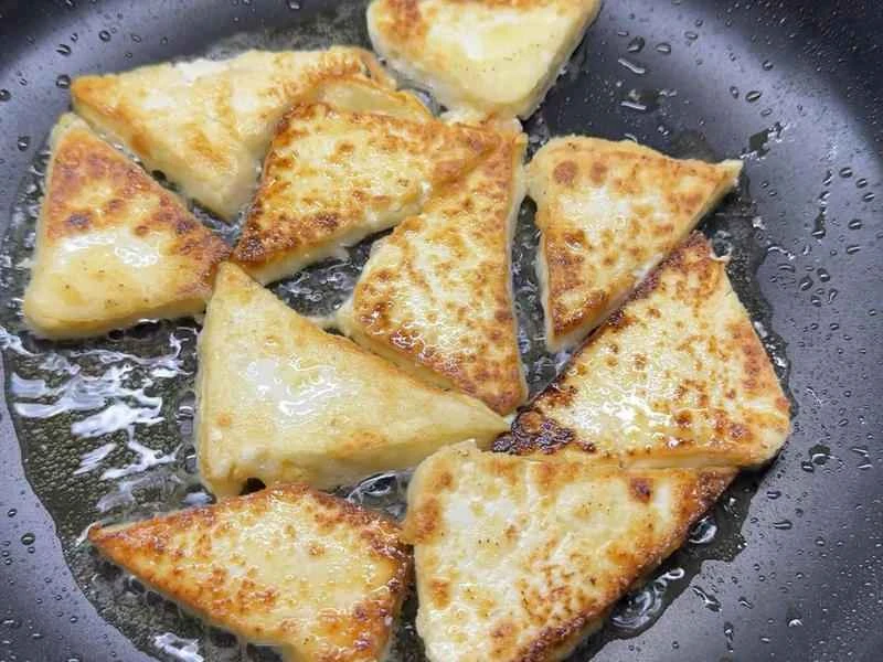 How to make pure milk hand-torn toast: Step 1