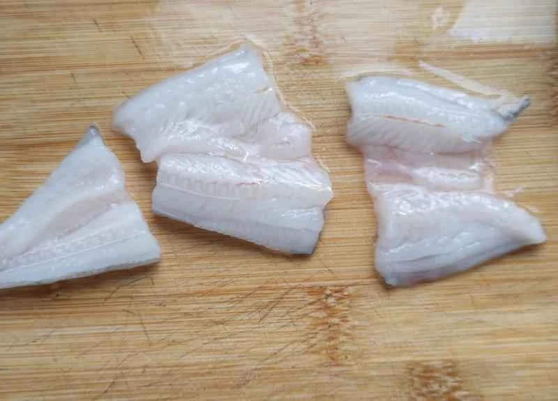 How to make pure milk hand-torn toast: Step 1