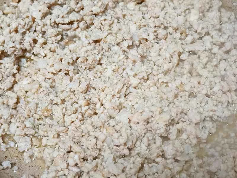 How to make pure milk hand-torn toast: Step 1