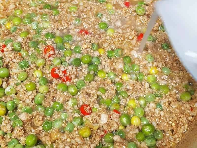 How to make pure milk hand-torn toast: Step 1