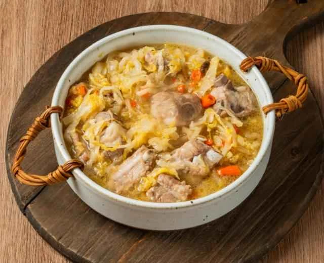 Homemade Fresh Food # Recipe for Sauerkraut and Pork Ribs