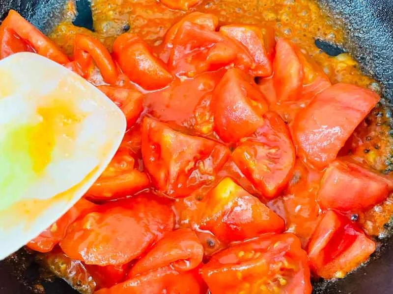 How to make pure milk hand-torn toast: Step 1