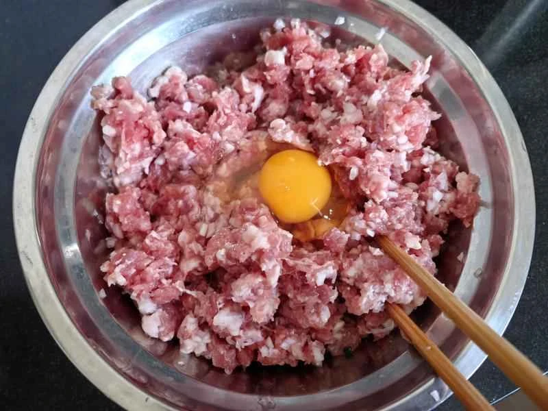 How to make pure milk hand-torn toast: Step 1