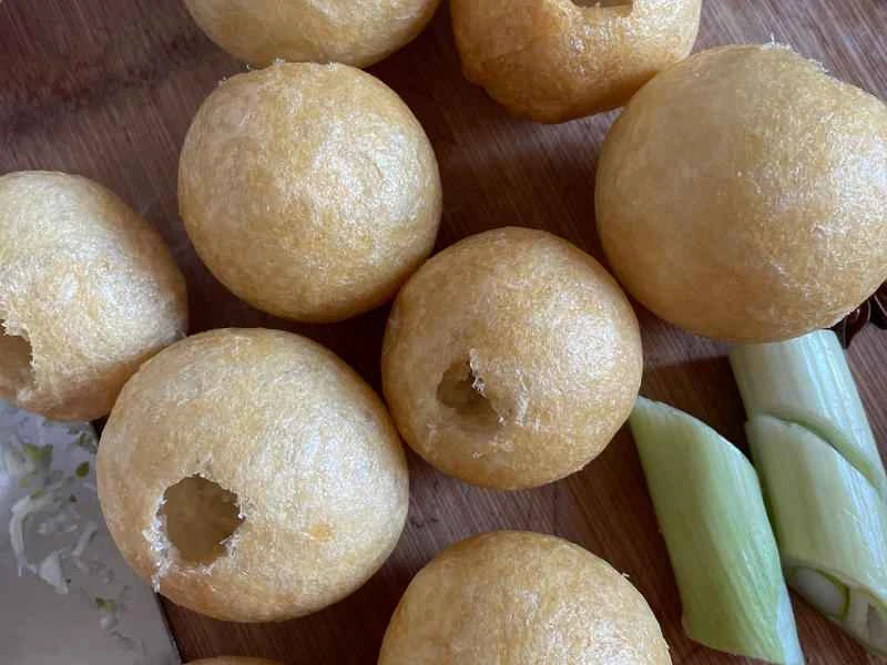 How to make pure milk hand-torn toast: Step 1