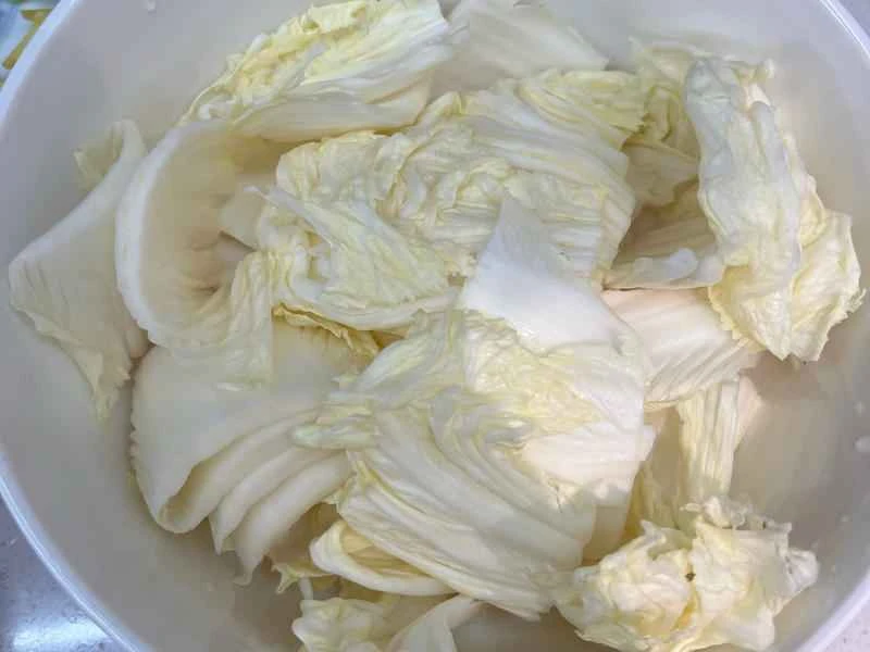 How to make pure milk hand-torn toast: Step 1