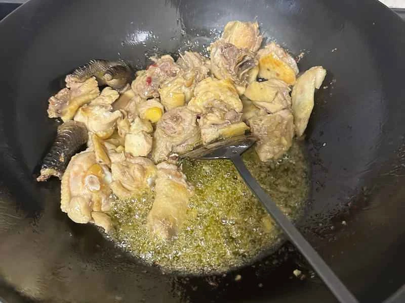 How to make pure milk hand-torn toast: Step 1