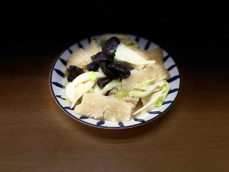 How to make pure milk hand-torn toast: Step 1