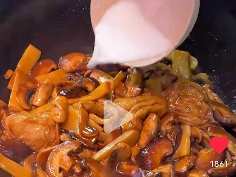 How to make pure milk hand-torn toast: Step 1