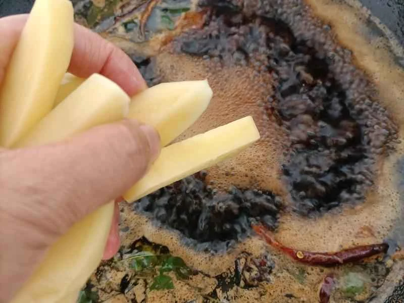 How to make pure milk hand-torn toast: Step 1