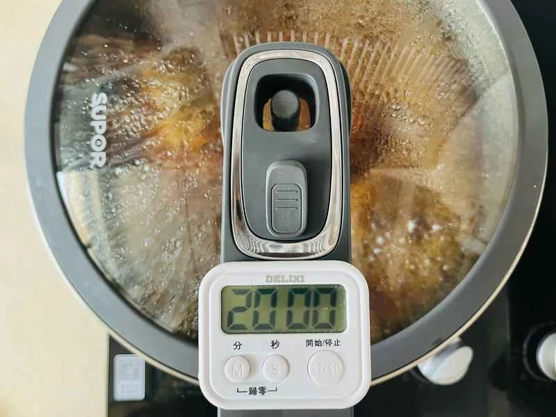 How to make pure milk hand-torn toast: Step 1