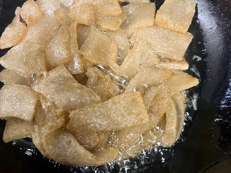 How to make pure milk hand-torn toast: Step 1