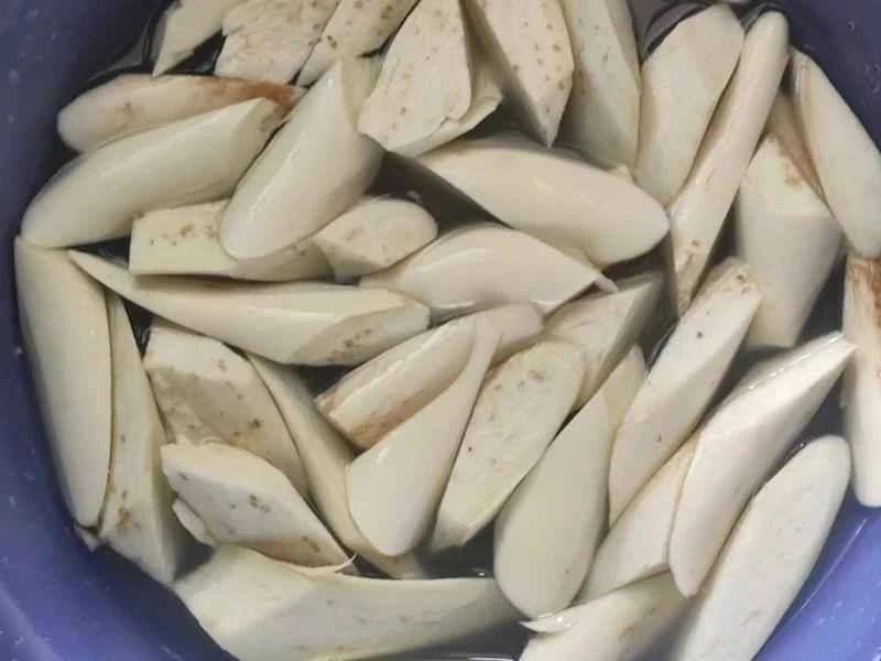 How to make pure milk hand-torn toast: Step 1