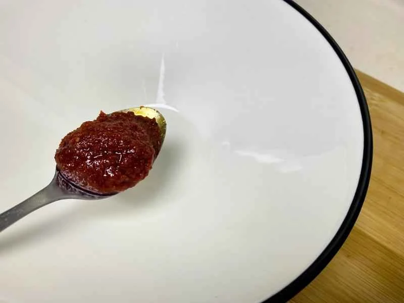 How to make pure milk hand-torn toast: Step 1